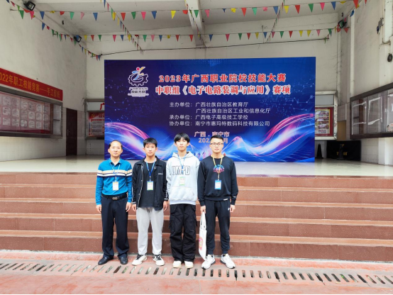 1681379268211294.png image.png