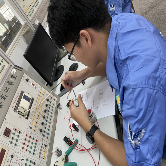 1668677799143558.png image.png