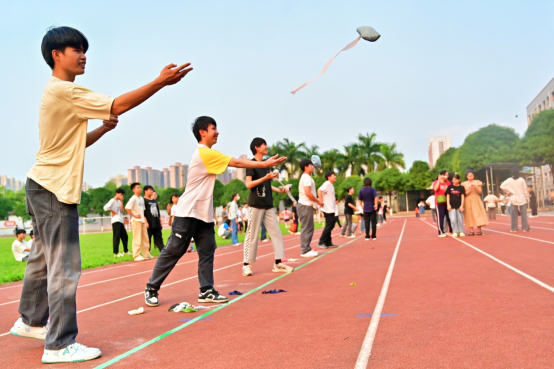 1713250427331920.png image.png