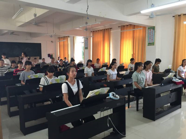 1492870053576141.jpg 60.jpg