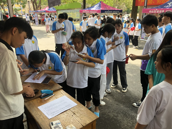 1633008090887715.png image.png