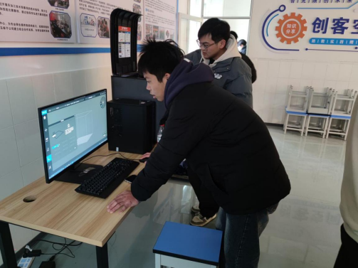 1710754055834562.png 1710754055834562.png