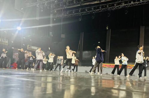 1709169797364161.png image.png