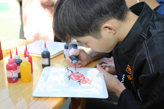 1637897484500352.png image.png