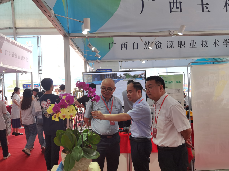 1684715551392811.png image.png