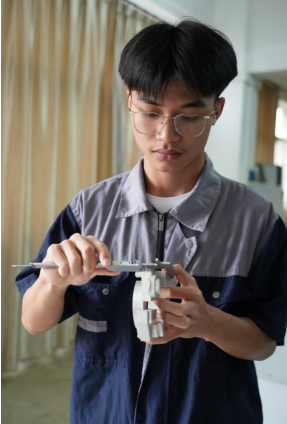 1713531177895875.png image.png