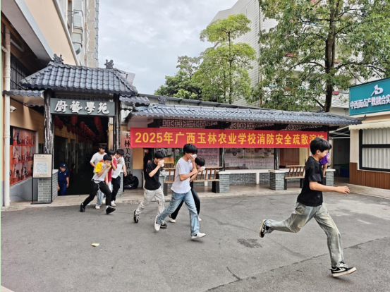 1750131340727949.png image.png